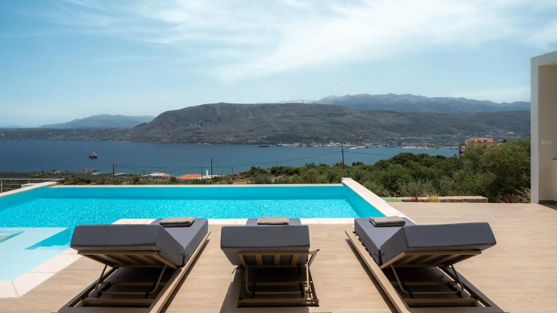 Bay Overlook Villa Korakiai